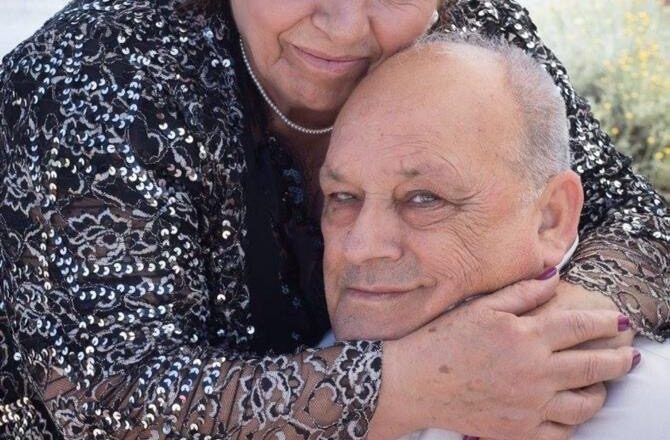 “60 anni di amore e complicità: Pietro e Maria Rosa festeggiano un matrimonio indimenticabile”